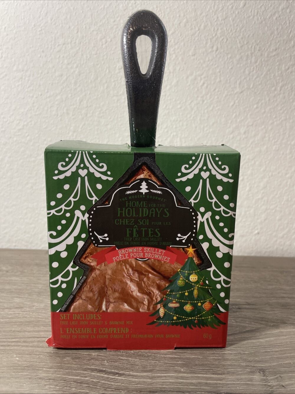 The Modern Gourmet CAST IRON Cookie SKILLET Chocolate Chip - 5" skillet